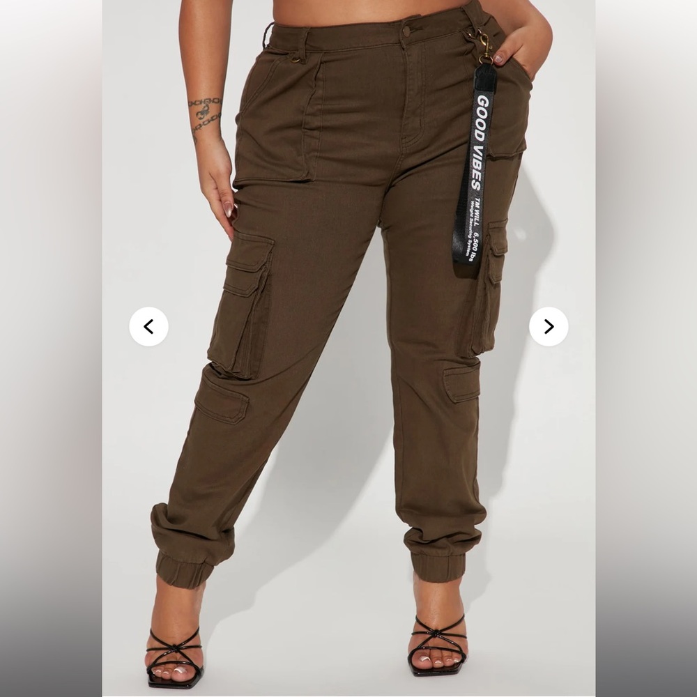 Fashion Nova Green Jogger Jean Pants XS NEW